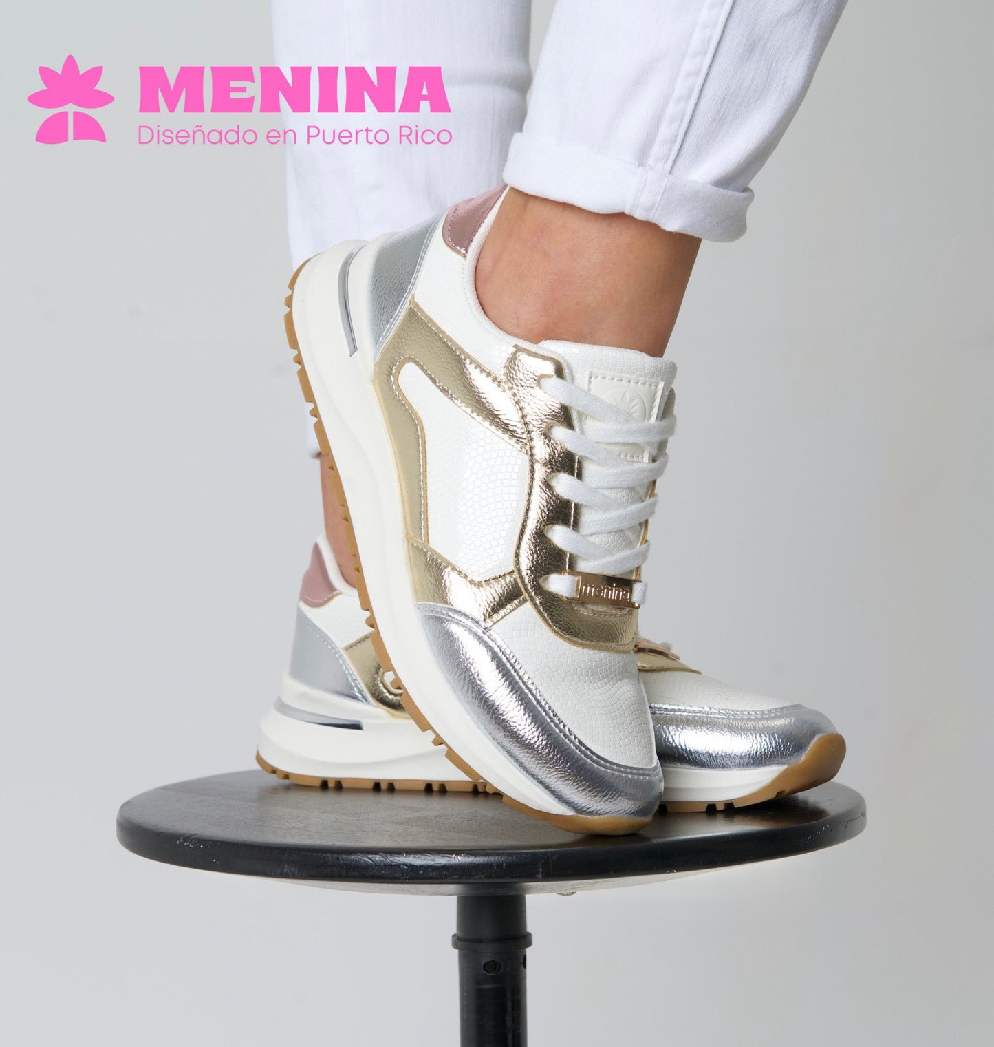 Pily White Sneaker