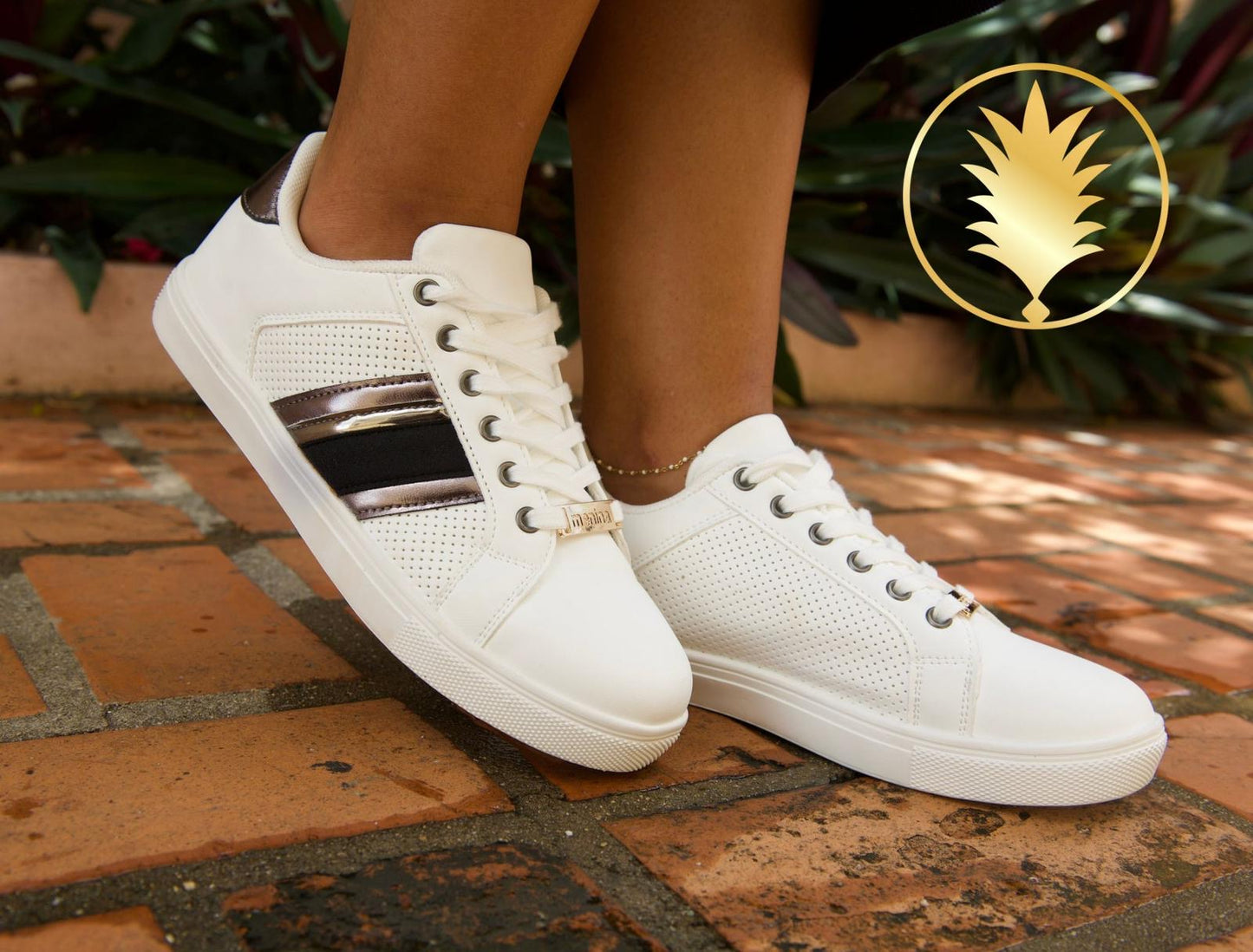 Venus-4 White