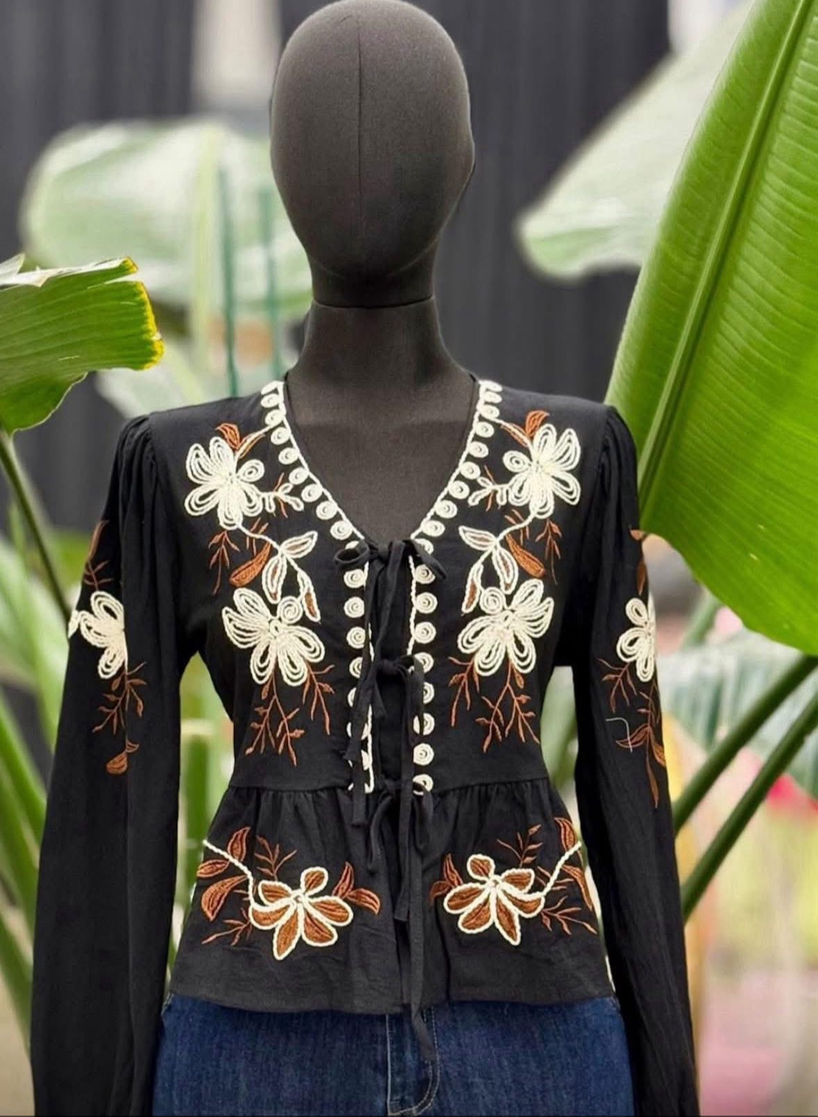 Top Crochet Black