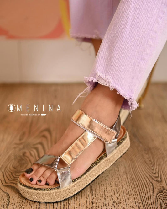 Menina Sandals