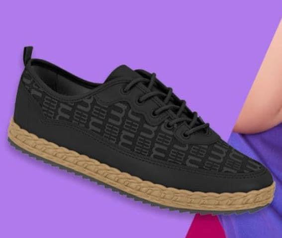 Black Moleca Sneaker