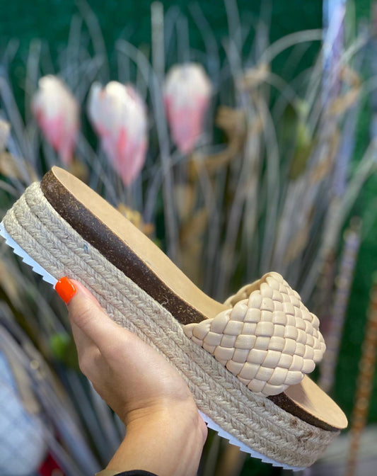 Gage Beige Woven Pu